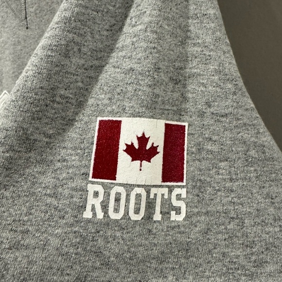 Roots Super Comfy Banff, Alberta Crew Neck Sweater - Picture 3 of 6